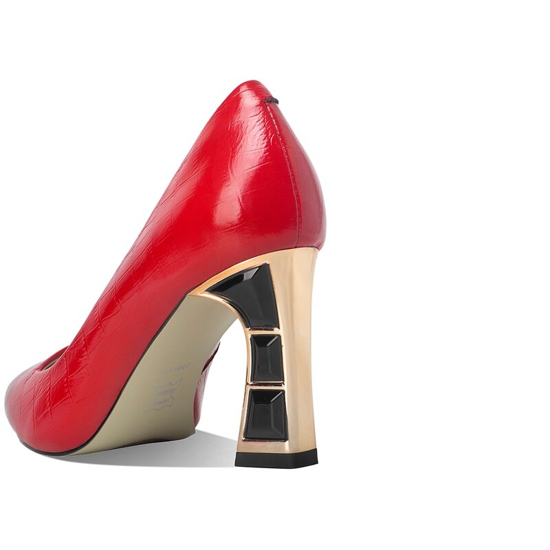 Celebrity High Heels Electroplated Metal Pointed Single Shoes Black Thick Heels Real Leather Shoes Children Summer Women's Shoes Soft Leather