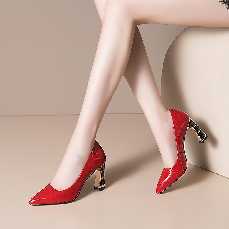 Celebrity High Heels Electroplated Metal Pointed Single Shoes Black Thick Heels Real Leather Shoes Children Summer Women's Shoes Soft Leather