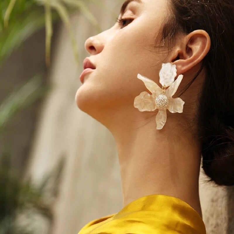 JURAN Fashion Big Resin Flower Dangle Drop Statement Earrings Boho Charm Jewelry Accessories Summer Women's Earrings