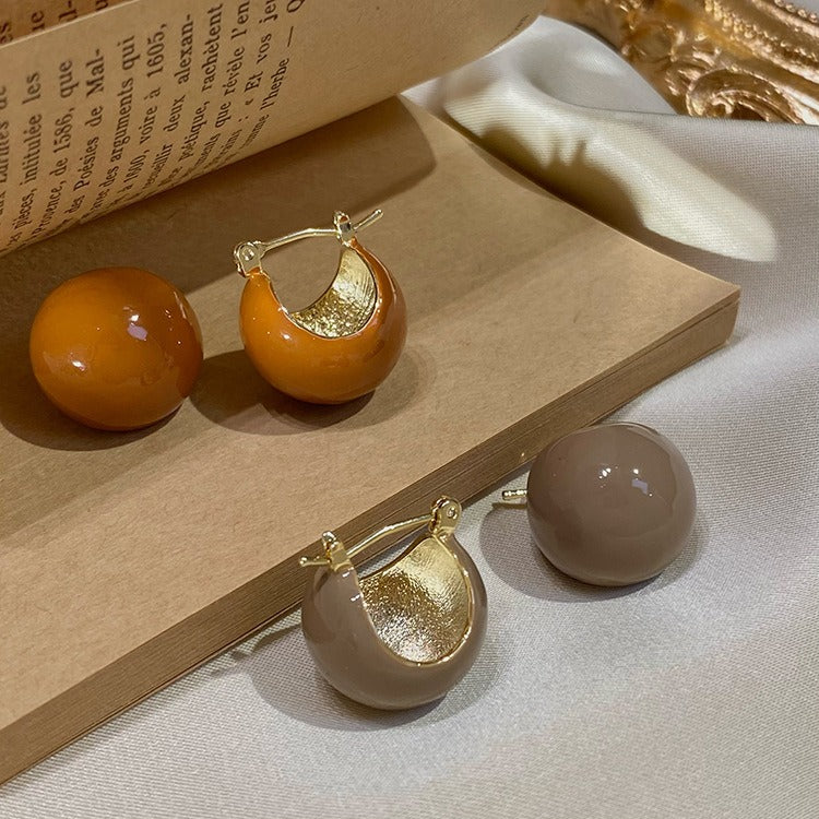 Retro temperament niche design earrings for women spring and summer light luxury high-end new trendy ear jewelry